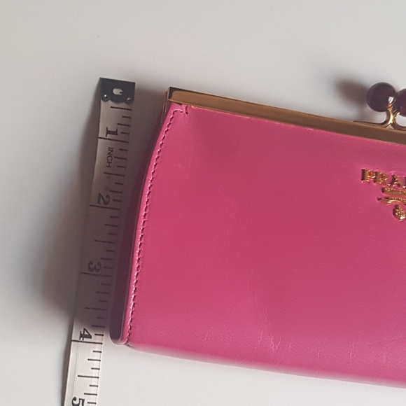 Prada Clutch - Picture 13 of 16